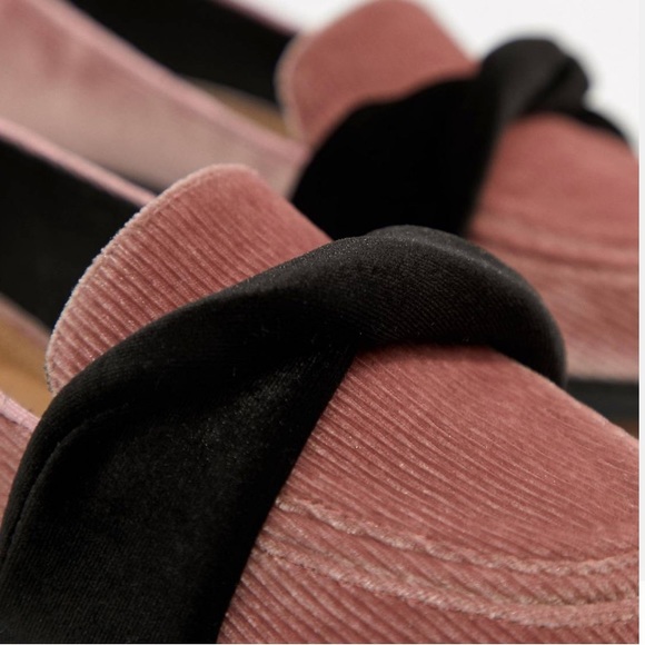 Nᴇᴡ ASOS Mᴀᴅᴀʟʏɴ Cᴏʀᴅᴜʀᴏʏ Lᴏᴀғᴇʀs ɪɴ Bʟᴜsʜ - Picture 3 of 5